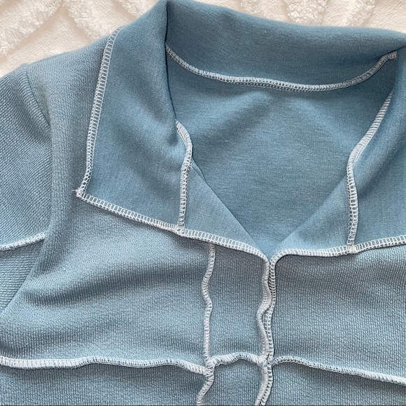 Exposed Hem Shirt Small - Picture 4 of 4